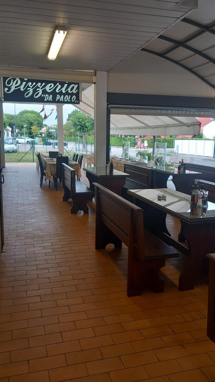 una pizza margherita